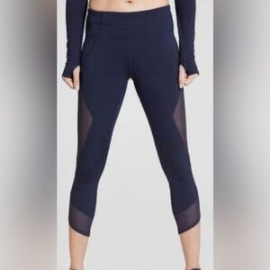 Athleta Aura Sonar Capri Leggings in Navy Blue Size XS